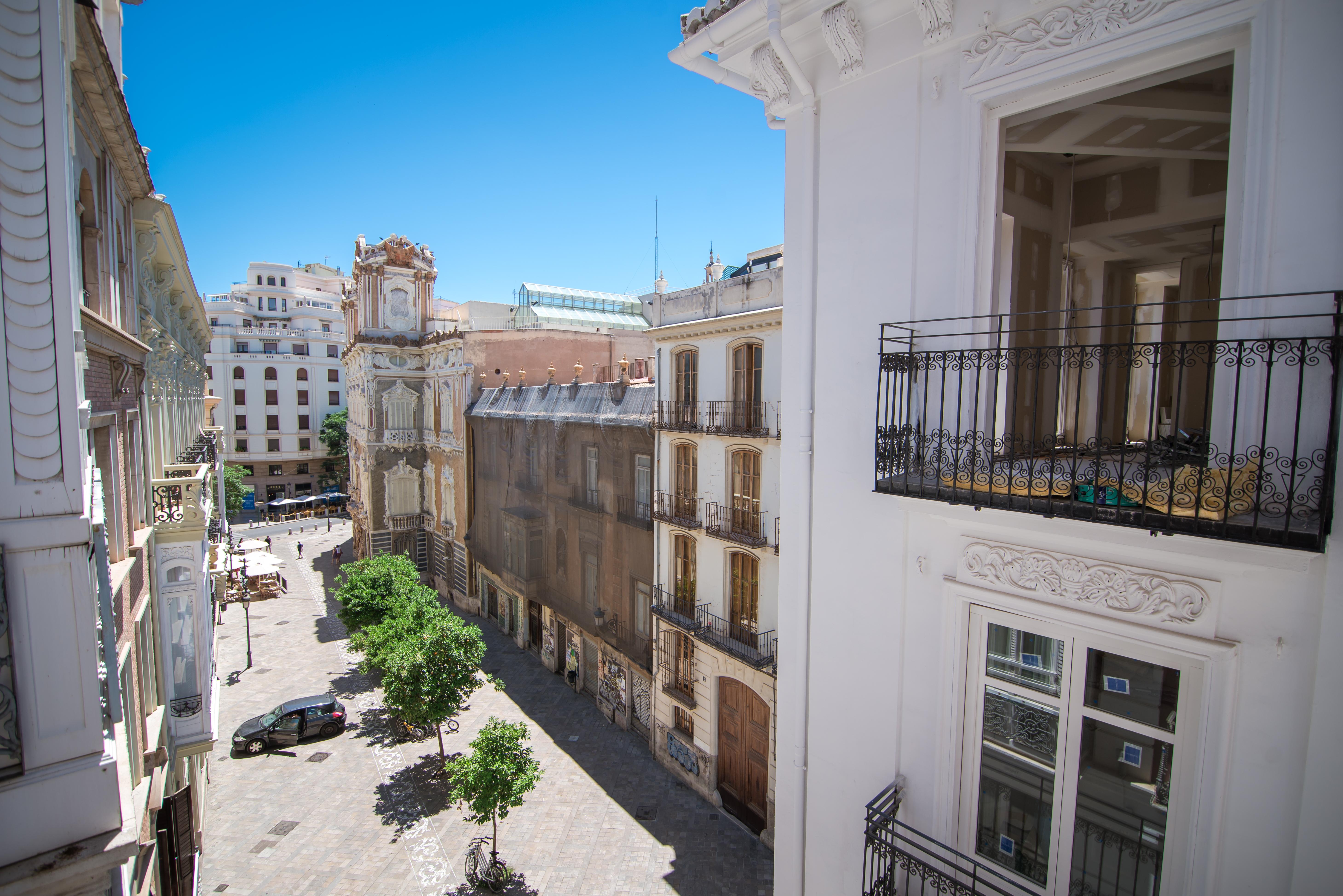 Petit Palace Plaza De La Reina Hotel Valencia Exterior photo